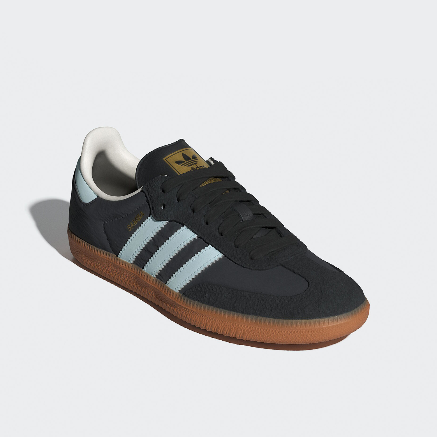 Adidas Authentic Three Leaves  - đánh giá và giá Adidas Shoes Gazelle