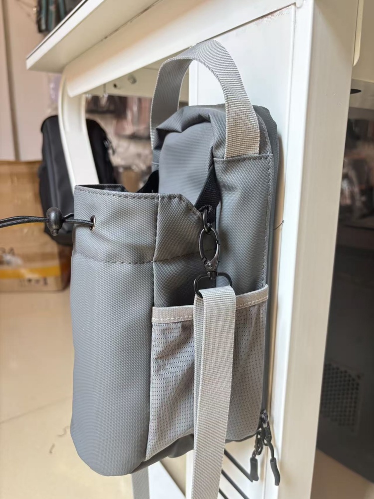 2025 Magnetic Water Bottle Pou - đánh giá và giá Hydration Pack Outdoor